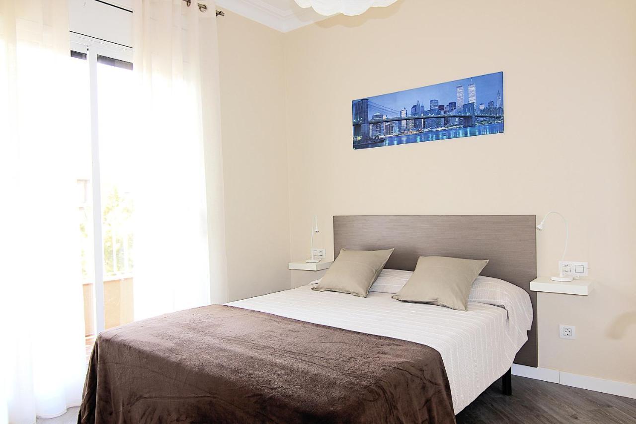 Felip - Spacious And Quiet Apartments Barcelona Bagian luar foto
