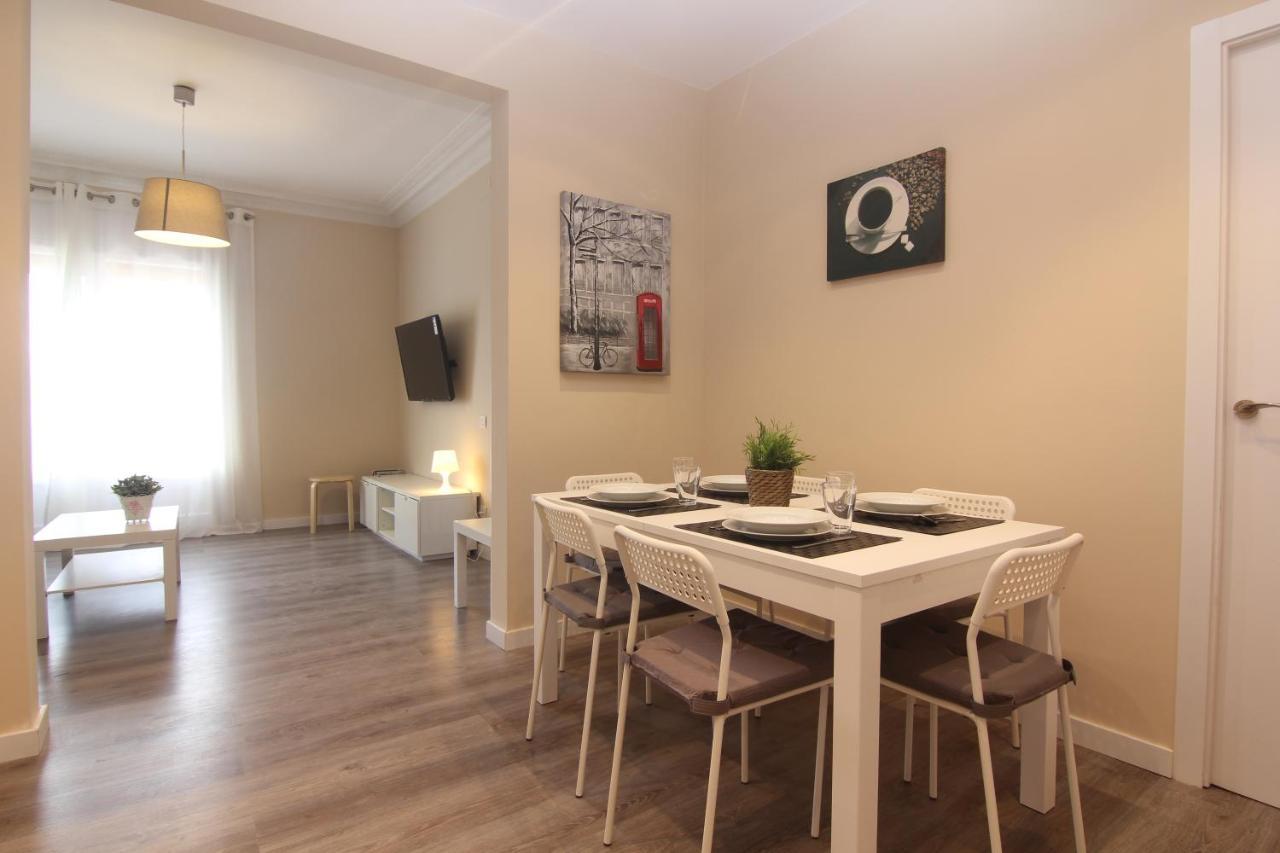 Felip - Spacious And Quiet Apartments Barcelona Bagian luar foto